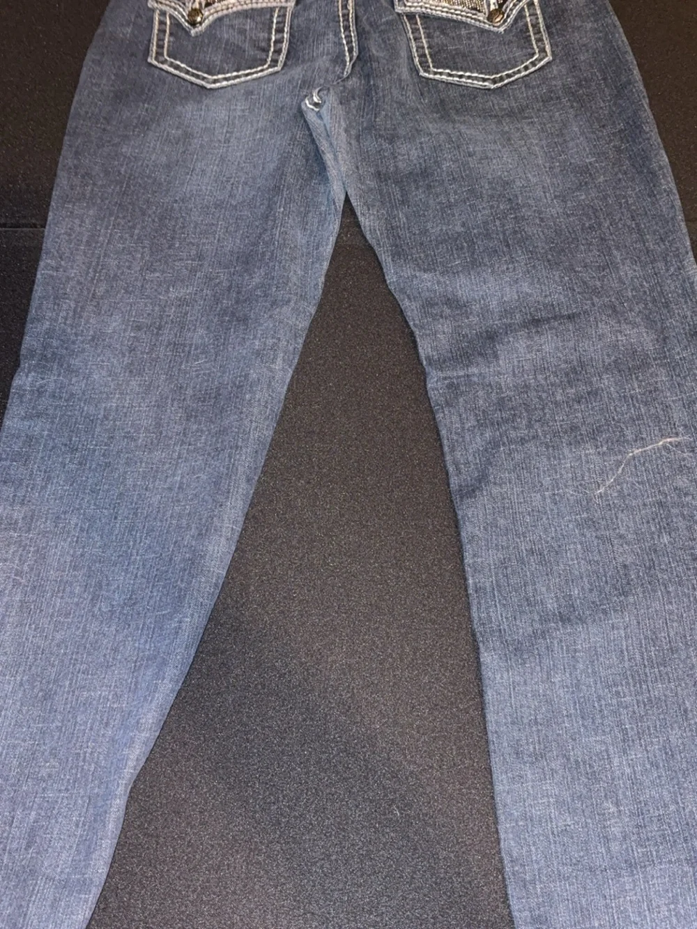 Code Bleu stylish flattering